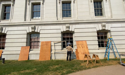 capitol1.jpg